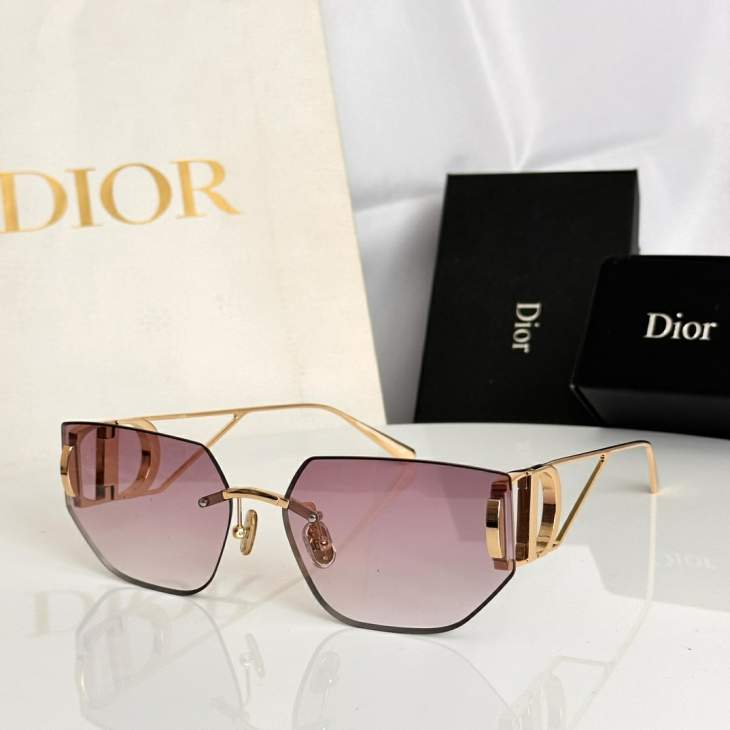 Picture of Dior Sunglasses _SKUfw79398682fw